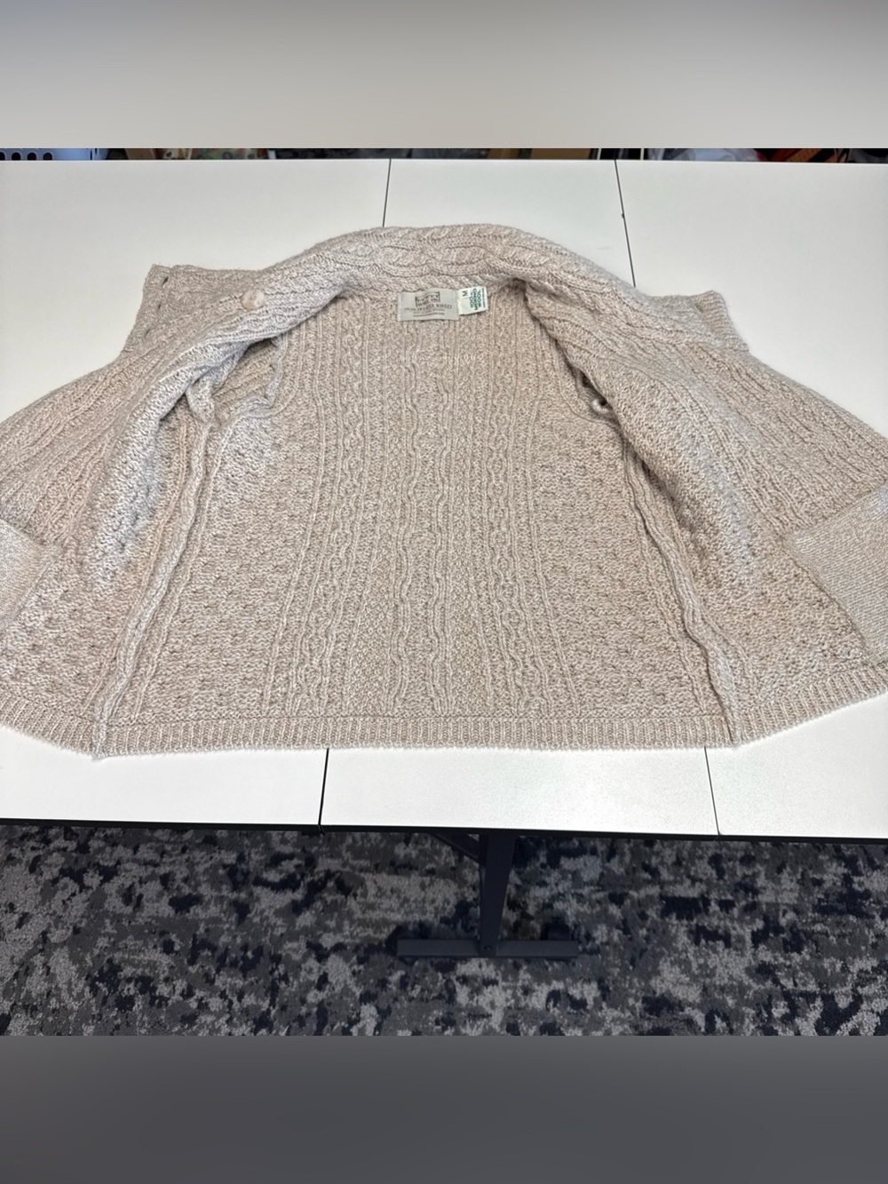 Aran Sweater Market Women’s Merino Wool Cardigan Beige Sz M Irish Cable Knit - Picture 11 of 11